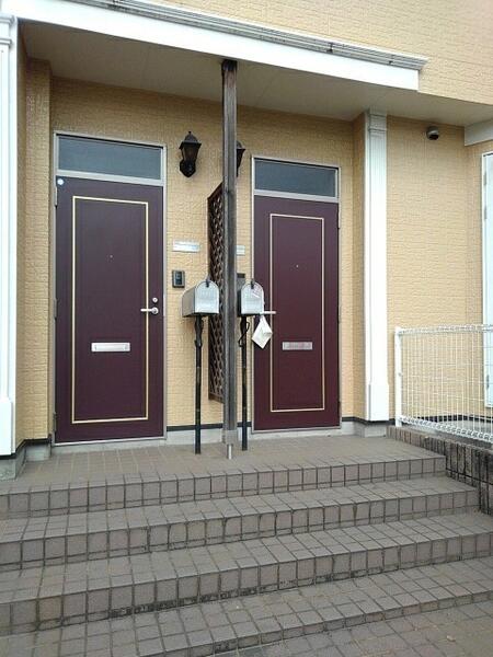 グローリー花立１のエントランス画像