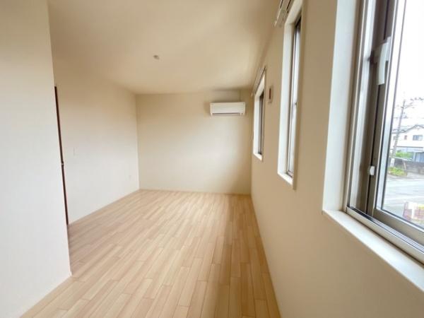 ボヌールMASHIKIの洋室画像