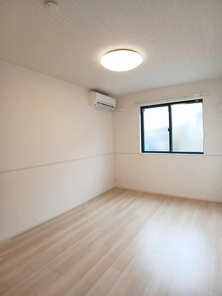 クレメント コートの洋室画像