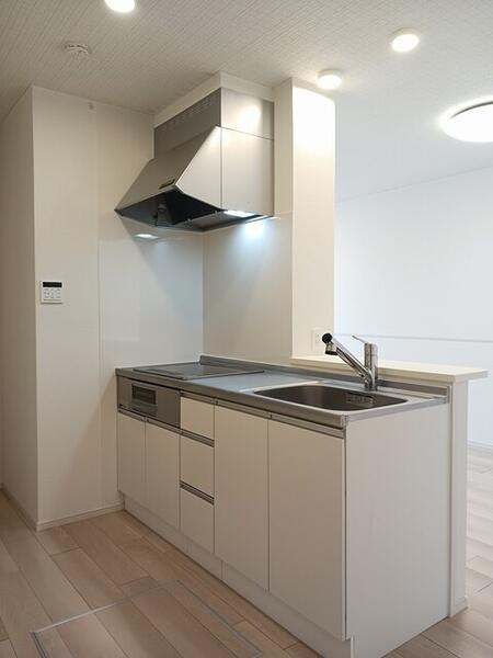 クレメント コートのキッチン画像