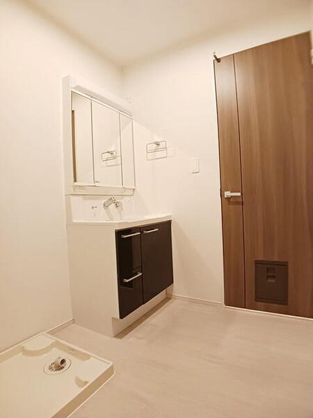 クレメント コートの洗面台・洗面所画像