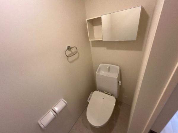 熊本市東区佐土原１丁目のアパートのトイレ画像