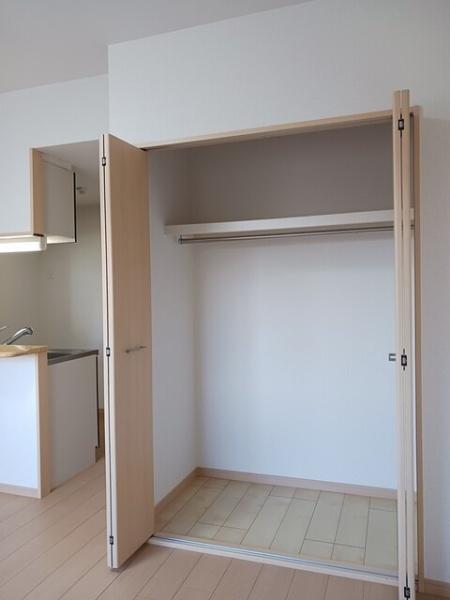 熊本市東区錦ケ丘のマンションの収納画像