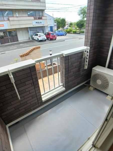 熊本市東区錦ケ丘のアパートのバルコニー画像