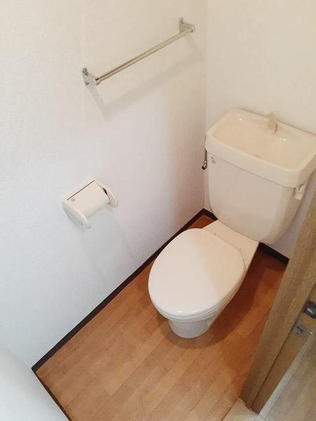 エランドール1番館のトイレ画像