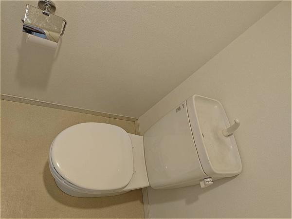 エイルマンション熊本駅東マークイーストのトイレ画像