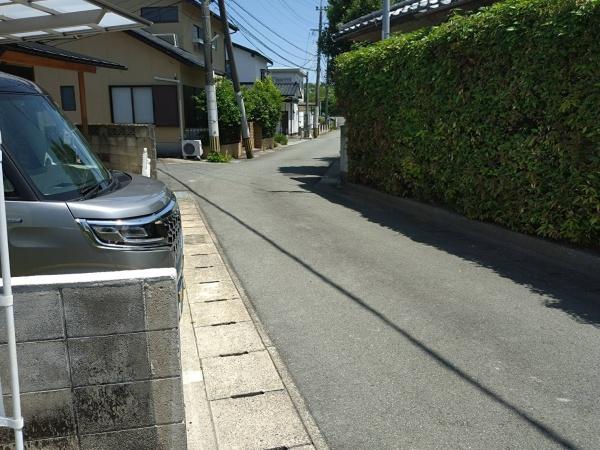 熊本市東区下江津　１号棟の前面道路含む現地写真画像