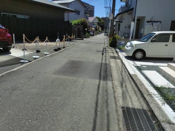 東区三郎2丁目1期の前面道路含む現地写真画像
