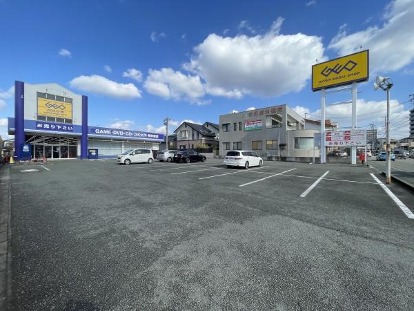 パレドール健軍Ⅲ 304のショッピング施設画像