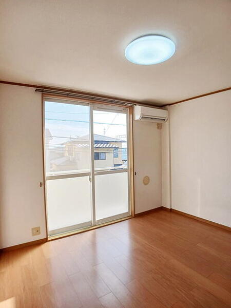 グレース・ガーデン・トミーのその他画像