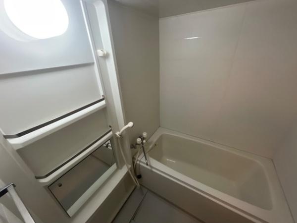 グレイスヴィラのバス画像