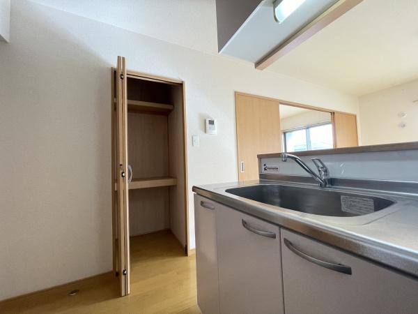 プロムナードⅠの収納画像