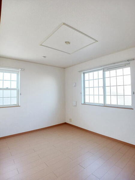 グローリー花立Ⅲの洋室画像