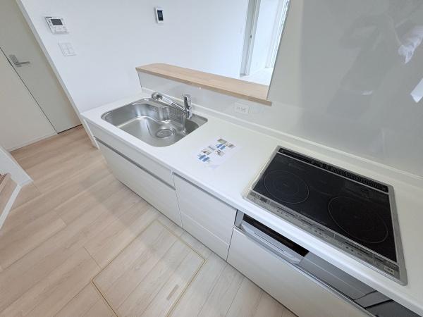 西彼杵郡長与町吉無田郷の新築一戸建のキッチン画像