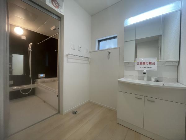 西彼杵郡時津町西時津郷の新築一戸建の洗面台・洗面所画像
