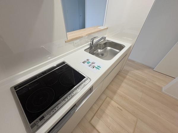 西彼杵郡長与町岡郷の新築一戸建のキッチン画像
