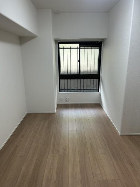 サーパス滑石の洋室画像