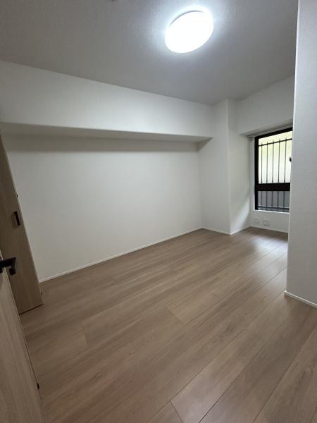 サーパス滑石の洋室画像