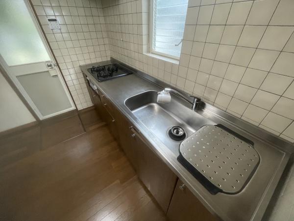 京泊1丁目戸建てのキッチン画像