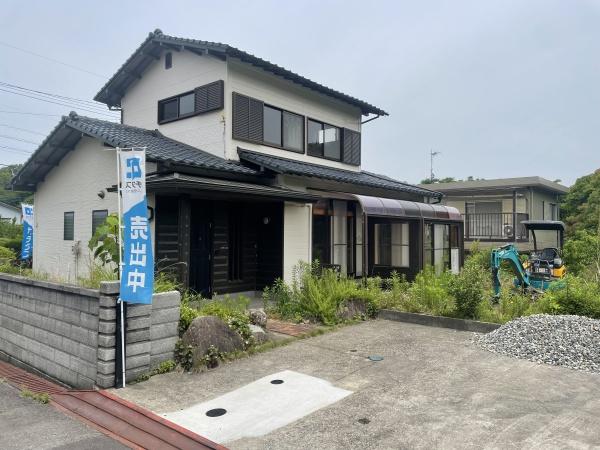 西彼杵郡長与町三根郷 中古一戸建