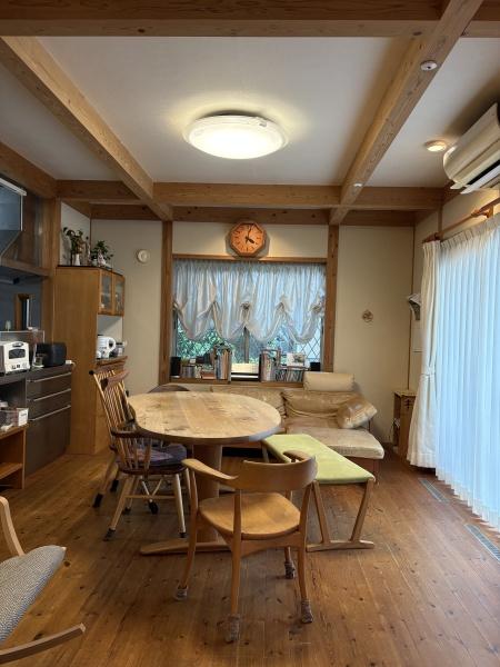 長崎市平野町の中古一戸建のリビング画像