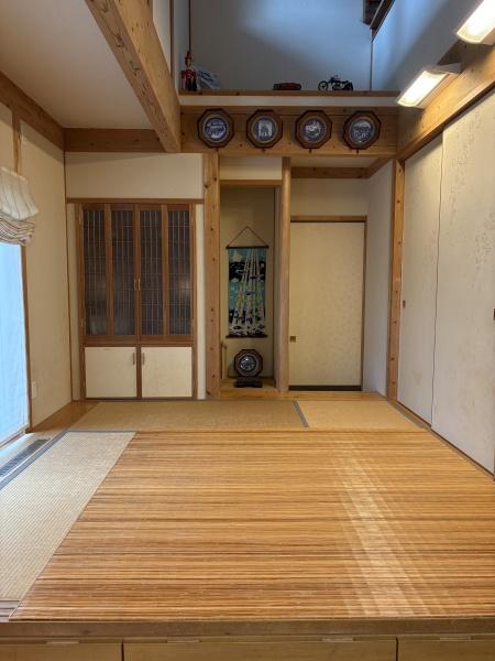 長崎市平野町の中古一戸建のリビング画像