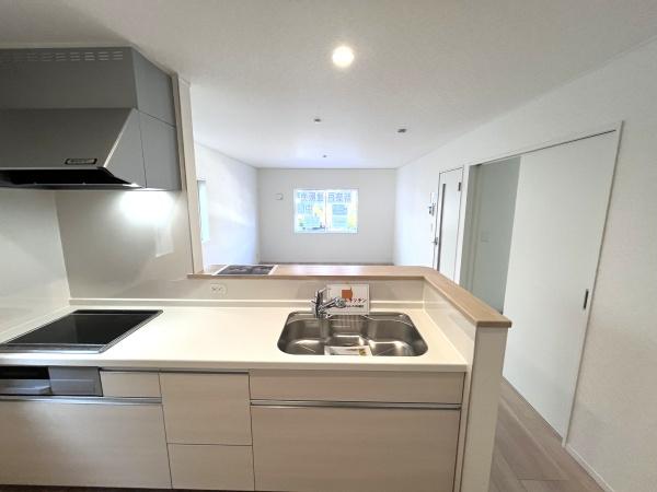 長与町三根郷第1　1号棟のキッチン画像