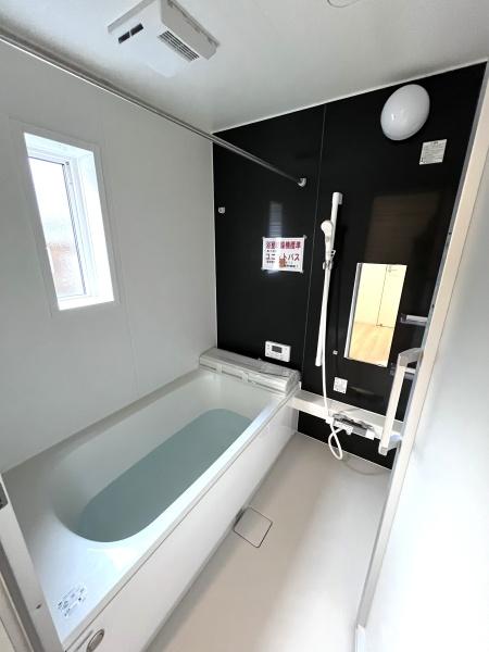 長与町三根郷第1　1号棟のバス画像