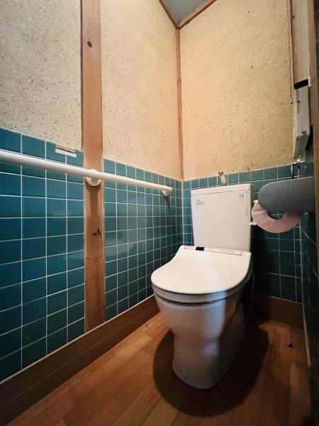 城栄町戸建てのトイレ画像