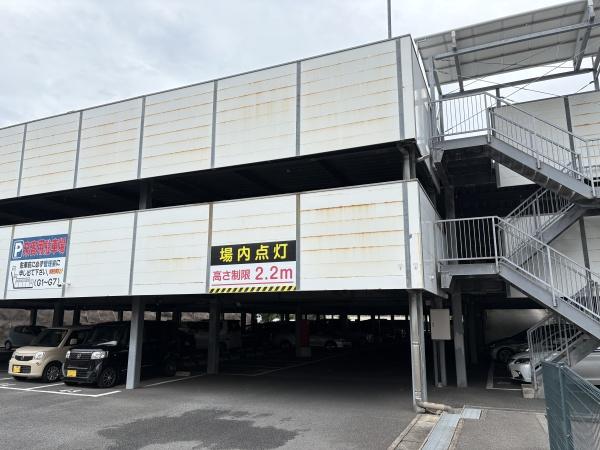 フォーレツインキャッスルの駐車場画像