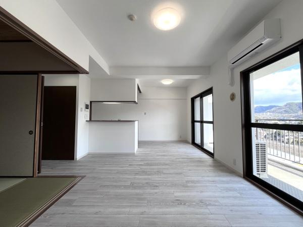 フォーレツインキャッスルのリビング画像