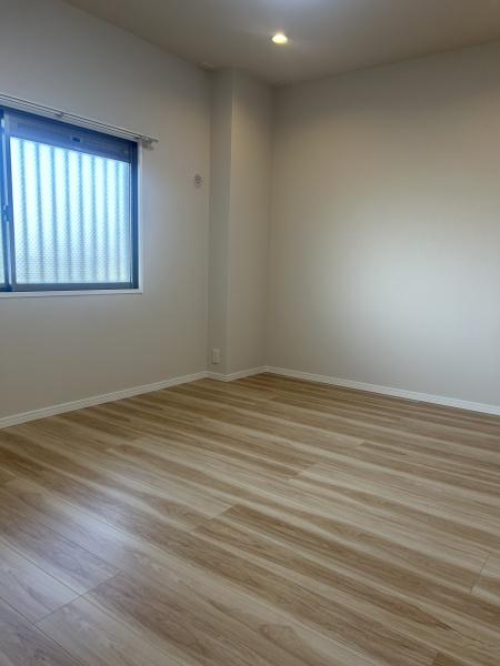 サーパス文教通りの洋室画像