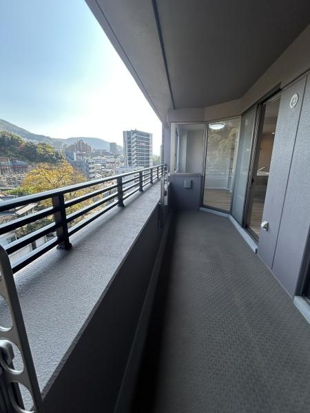 サーパス文教通りのバルコニー画像