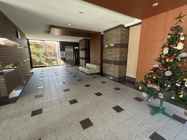 サーパス文教通りのエントランス画像