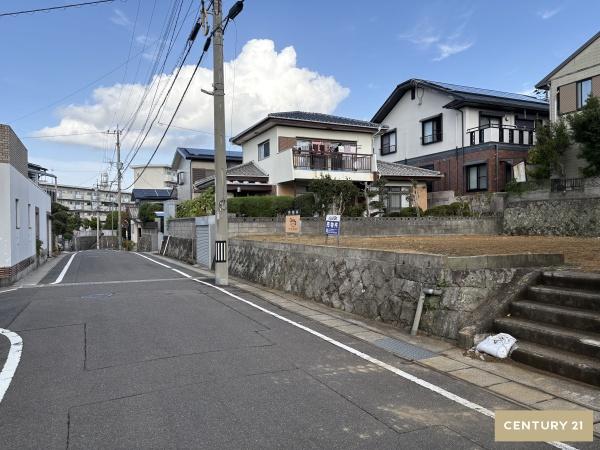 女の都3丁目売地の前面道路含む現地写真画像