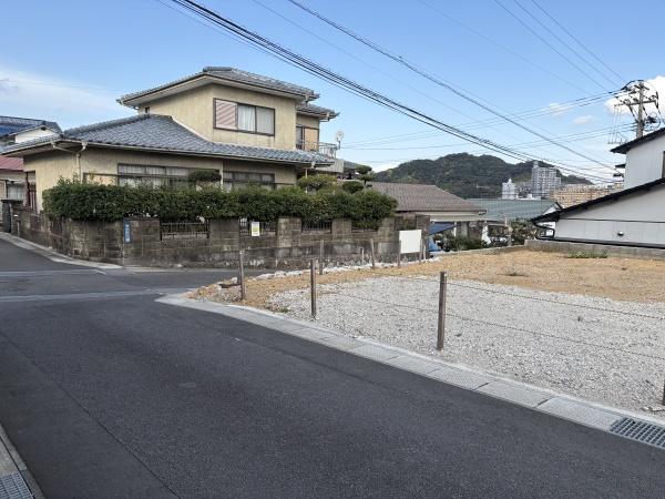 柳谷町建築条件付き売地1号地の現地土地写真画像