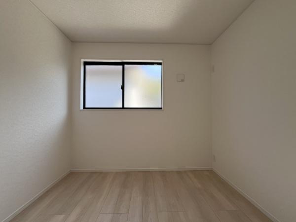 長崎市北栄町第2　1号棟の洋室画像