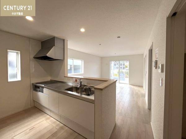 長与町嬉里郷第3　1号棟のリビング画像