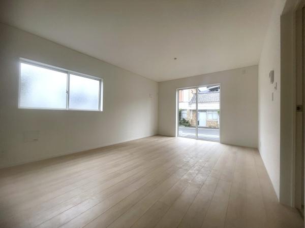 長崎市磯道町第1　1号棟のリビング画像