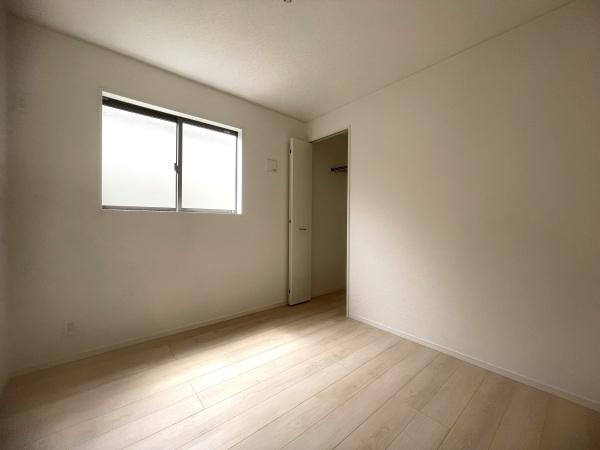 長崎市磯道町第1　1号棟の洋室画像