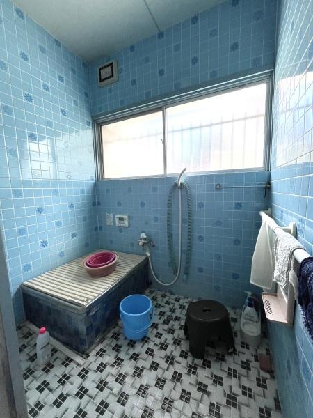 北浦町戸建てのバス画像