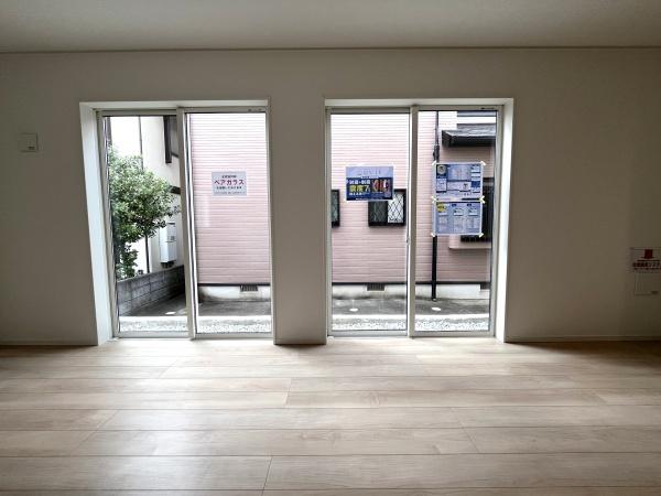 長与町嬉里郷第3　3号棟のリビング画像