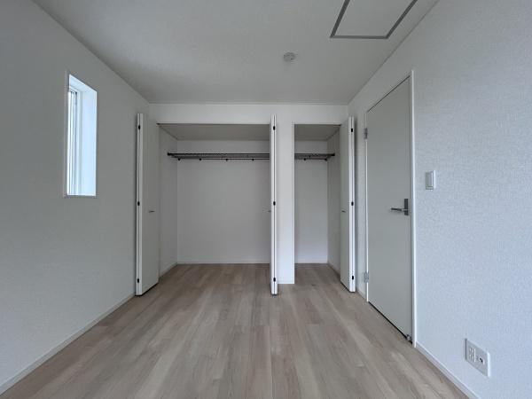 長与町嬉里郷第3　3号棟の洋室画像