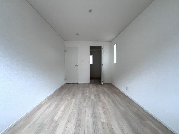 長与町嬉里郷第3　3号棟の洋室画像