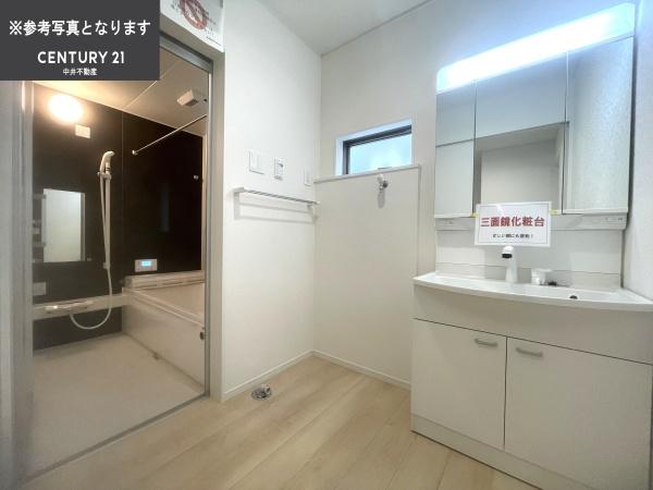 長与町嬉里郷第3 4号棟の洗面台・洗面所画像