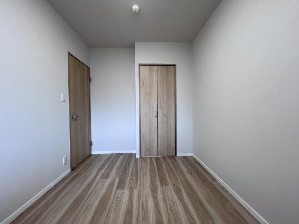 アプローズ長崎南ベイサイドヒルズ壱番館の洋室画像