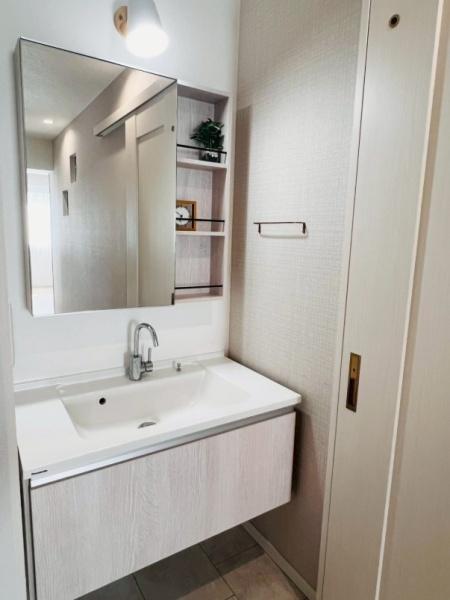 大村市桜馬場１丁目の中古一戸建の洗面台・洗面所画像