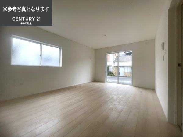 長与町嬉里郷第4 1号棟のリビング画像