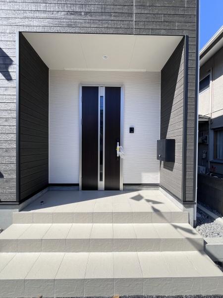 長崎市かき道第4　2号棟の玄関画像
