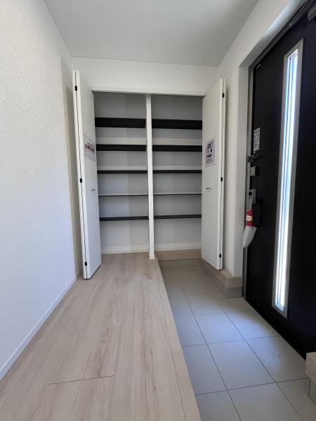 長崎市かき道第4　2号棟の玄関画像